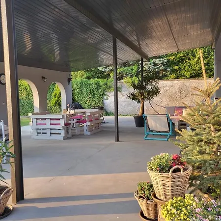 Z Wlasna Kuchnia I Lazienka Suntago Apartment *