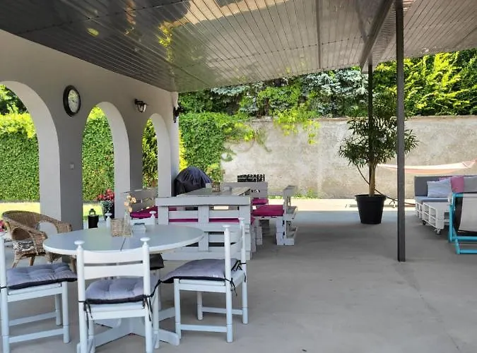 Apartament Pokój Z Własną Kuchnią I łazienką Suntago Zyrardow